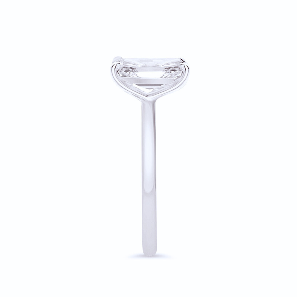 0.70ct Emerald Cut Diamond Solitaire Four Claw Ring ~ 18ct Yellow Gold
