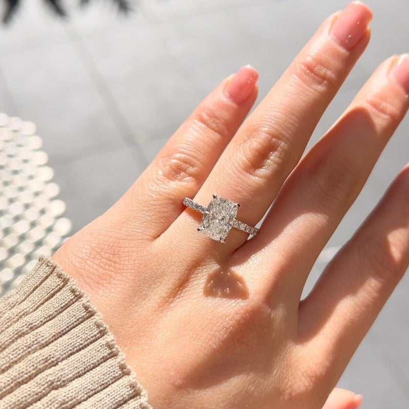 Elongated Cushion Cut Solitaire Pavé | Hidden Halo