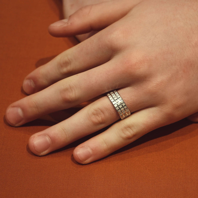 Grid Pattern 8mm Mens Wedding Ring
