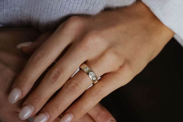 Deltora Diamonds Gypsy Set Diamond Wedding Ring made with sustainable lab diamonds