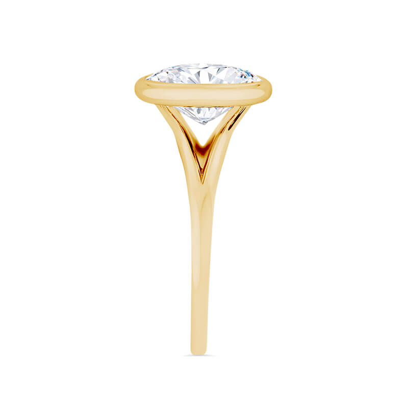 Deltora Diamonds Oval Cut Split Shank Bezel Engagement Setting with sustainable lab diamonds.